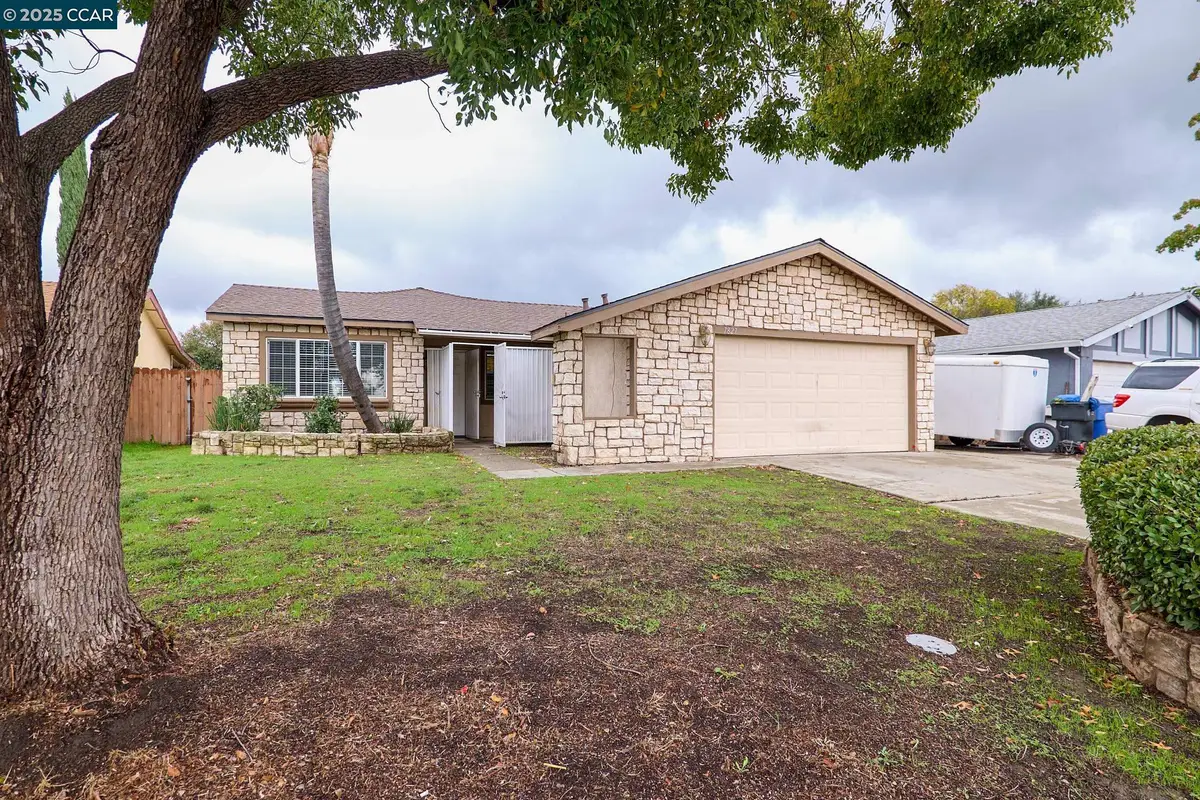 7827 Deer Meadow Dr, Sacramento, CA 95823 - Image #1