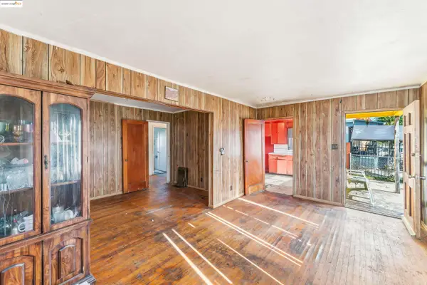 1257 104th Avenue, Oakland, CA 94603