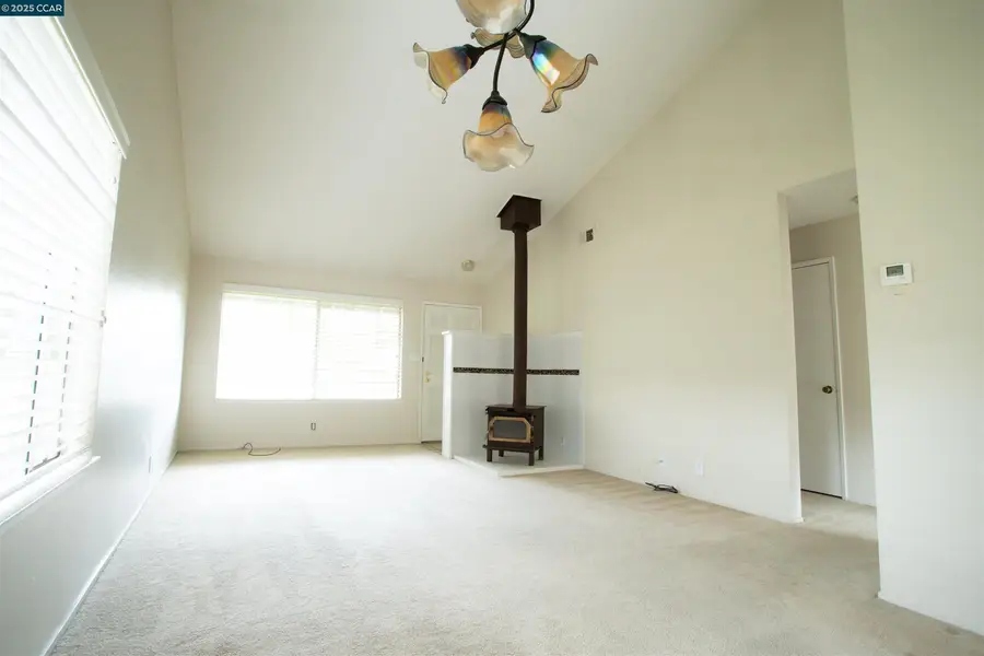 130 Summerside Cir, Danville, CA 94526 - Image #3