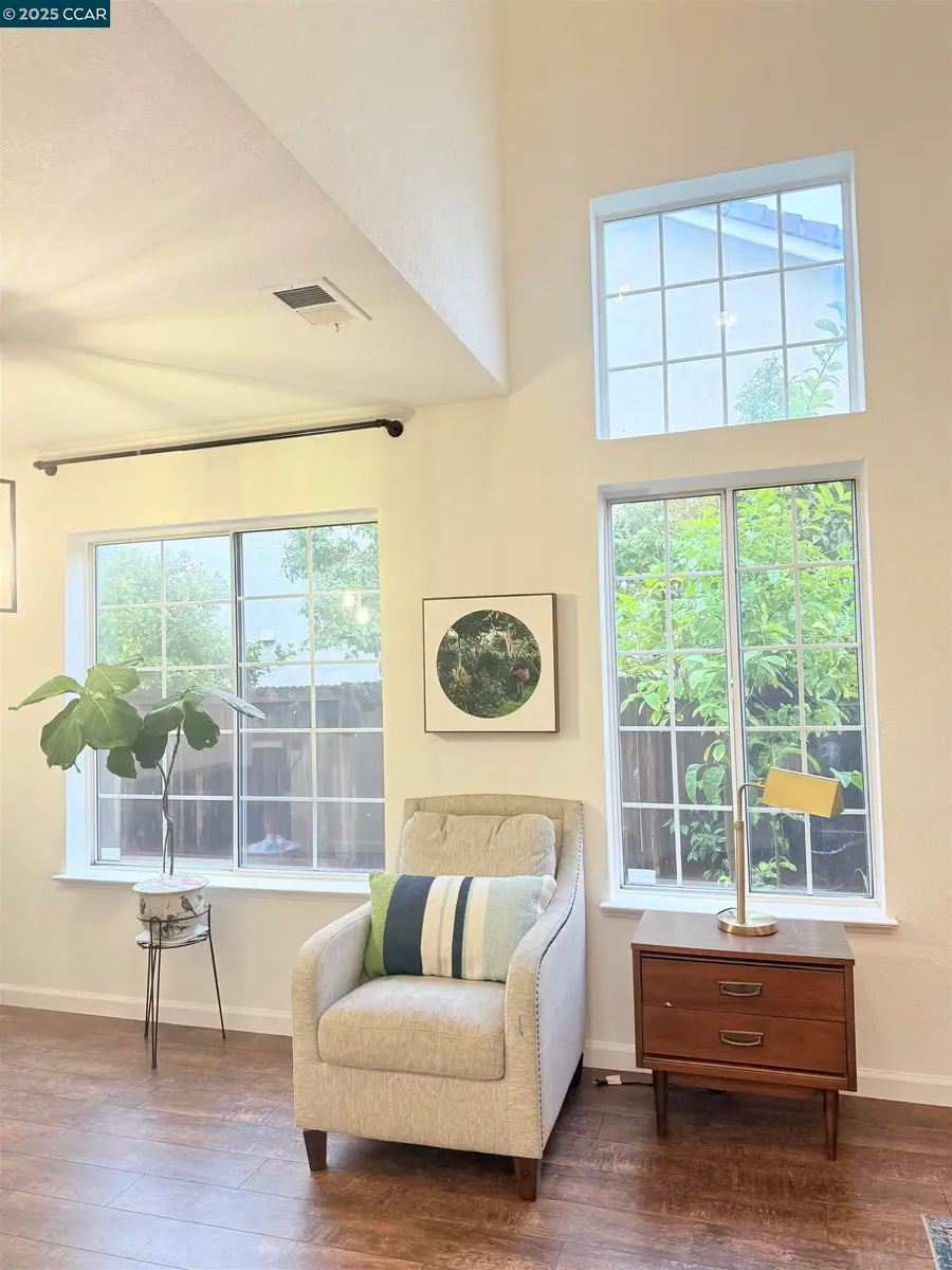 360 Gull Pl, Pittsburg, CA 94565 - Image #3