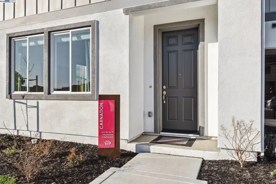 1480 Monument Ln, Fairfield, CA 94533 - Image #2