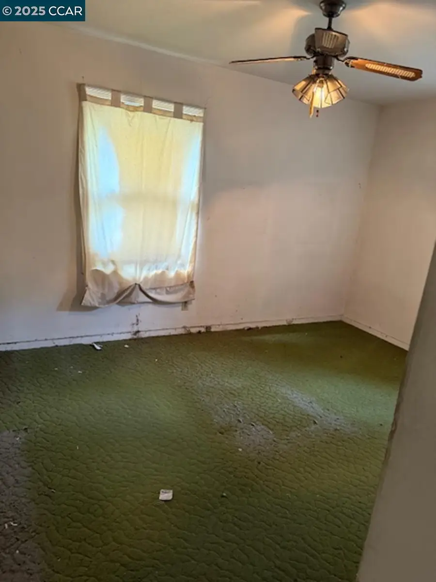 2515 Lowell, Richmond, CA 94804 - Image #2