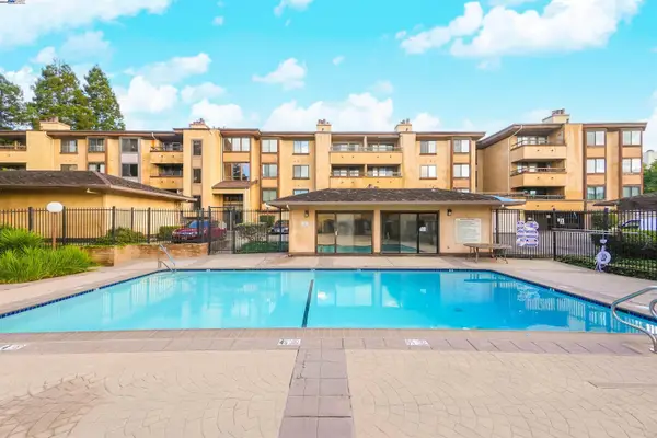 26937 Hayward Blvd #217, Hayward, CA 94542