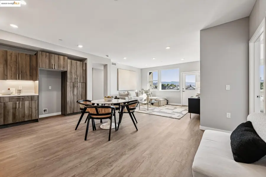 2400 Adeline St #404, Oakland, CA 94607 - Image #3