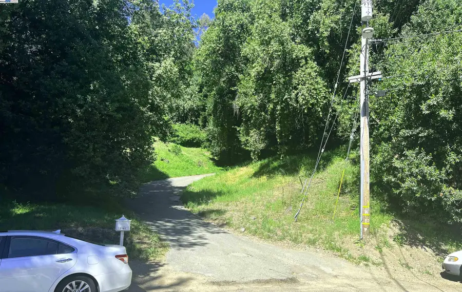 0 Willowbank Ct, Oakland, CA 94603 - #3