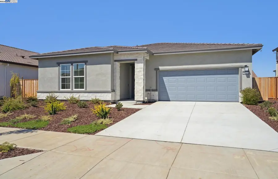 1065 Bradbury Dr, Discovery Bay, CA 94505 - Image #2