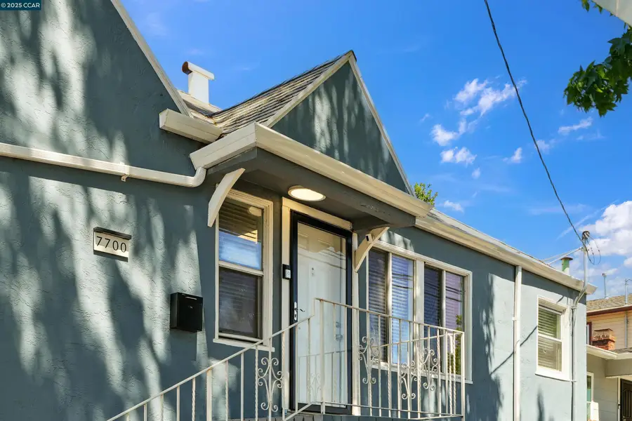 7700 Garfield Avenue, Oakland, CA 94605 - Image #3