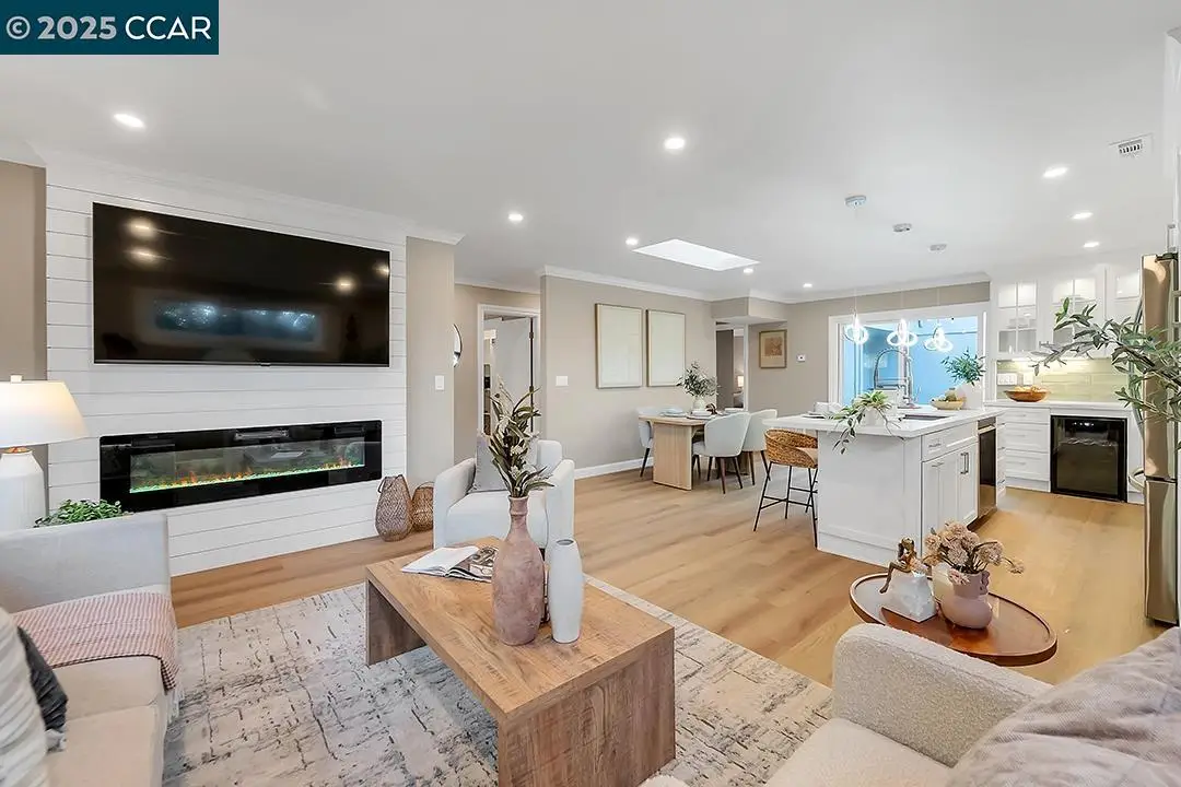 1180 Running Springs #4, Walnut Creek, CA 94595 - Image #1