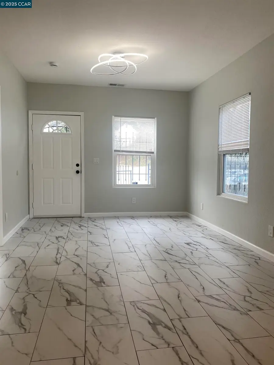 716 11th St, Richmond, CA 94801 - Image #2