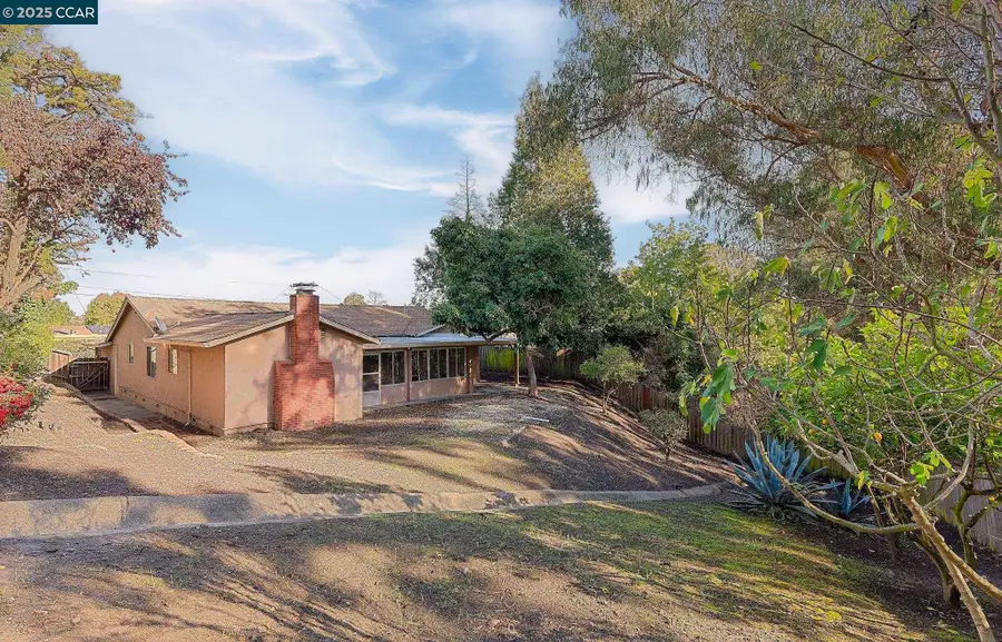2772 Sargent Ave, San Pablo, CA 94806 - Image #3