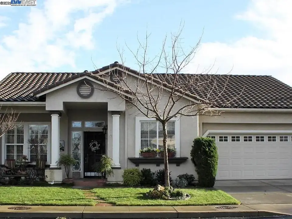 1349 Table Mountain Dr, Oakdale, CA 95361 - Image #1