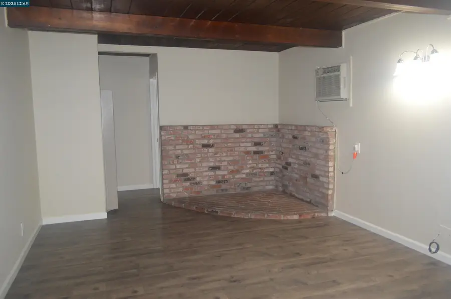 92 Beach Dr, Bay Point, CA 94565 - Image #2