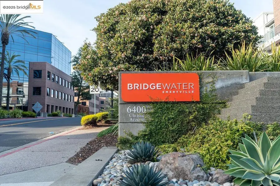 6400 Christie Ave #3213, Emeryville, CA 94608 - Image #2