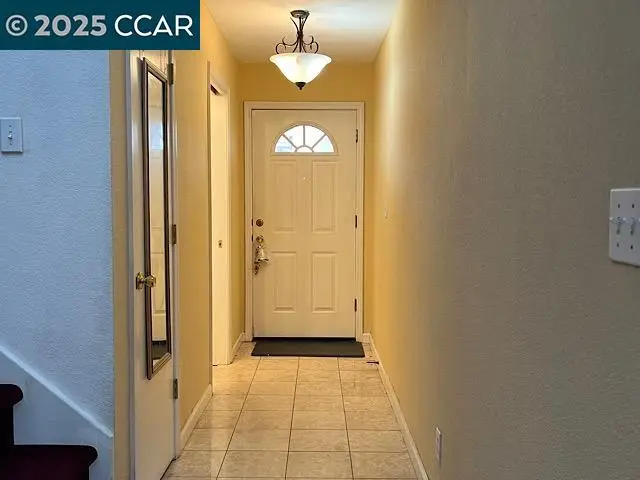 1936 Garden Ct, Antioch, CA 94509 - #2