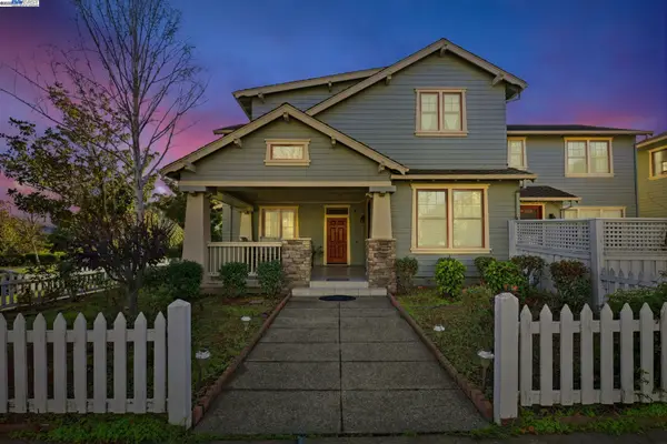 1142 Taraya Ter, Hercules, CA 94547