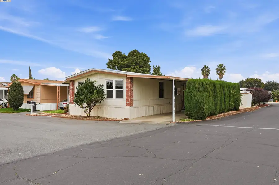 61 Pali Way, Pittsburg, CA 94565 - Image #2