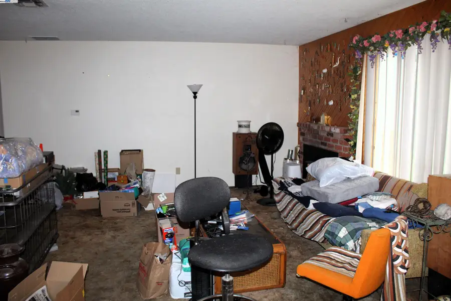 1830 Alegre Dr, Tracy, CA 95376 - Image #2