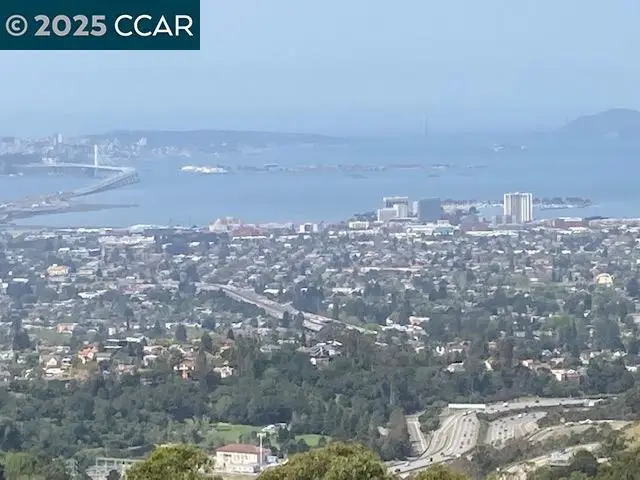 6044 Skyline Blvd, Oakland, CA 94611 - #2
