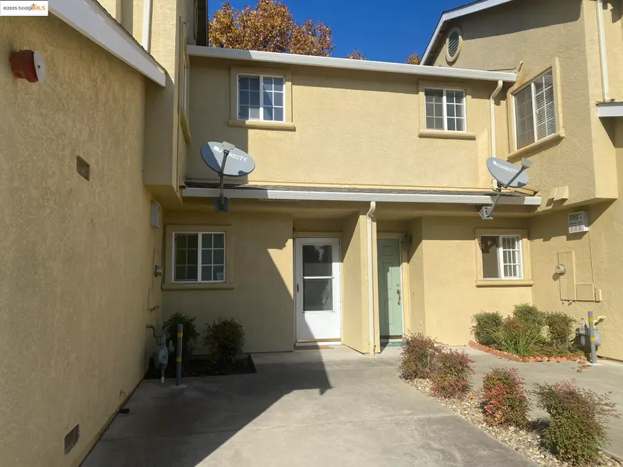 144 Southbridge, Fairfield, CA 94534 - Image #2