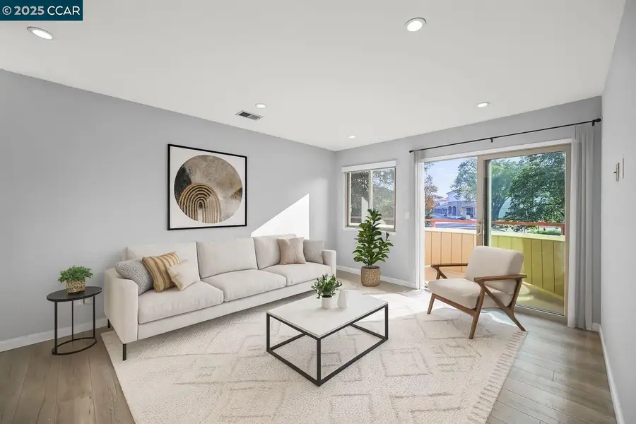 5095 Valley Crest Dr #308, Concord, CA 94521 - Image #2
