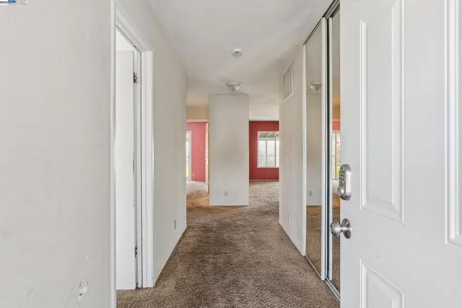 1273 Mcdonald Dr, Pinole, CA 94564 - Image #3