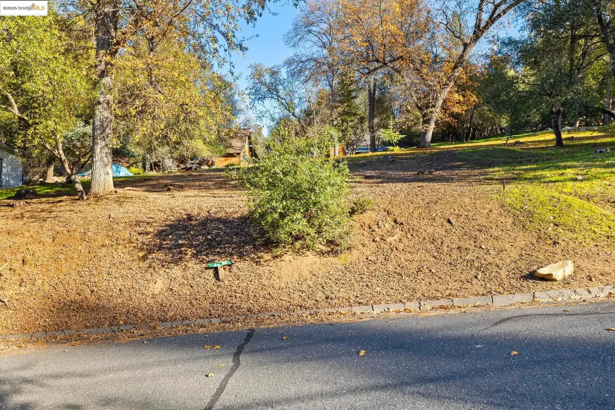 8/143 Hillhurst Cr, Groveland, CA 95321 - Image #1