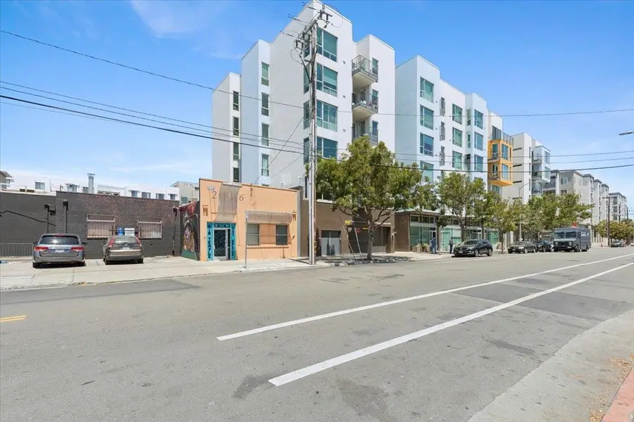 200 2nd St #309, Oakland, CA 94607 - Image #2