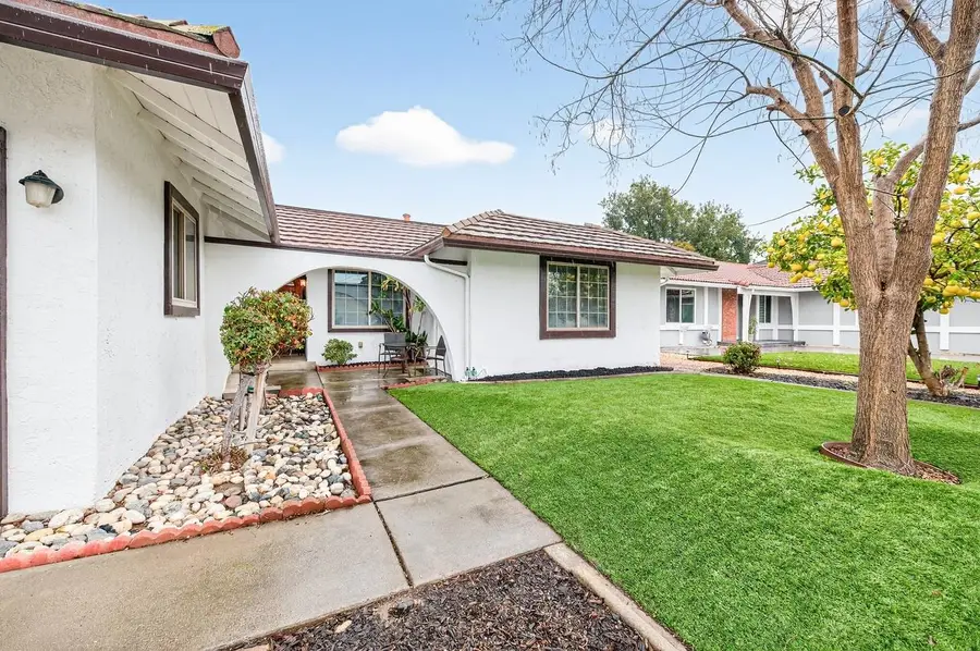 1059 Lakehurst Rd, Livermore, CA 94551 - #3