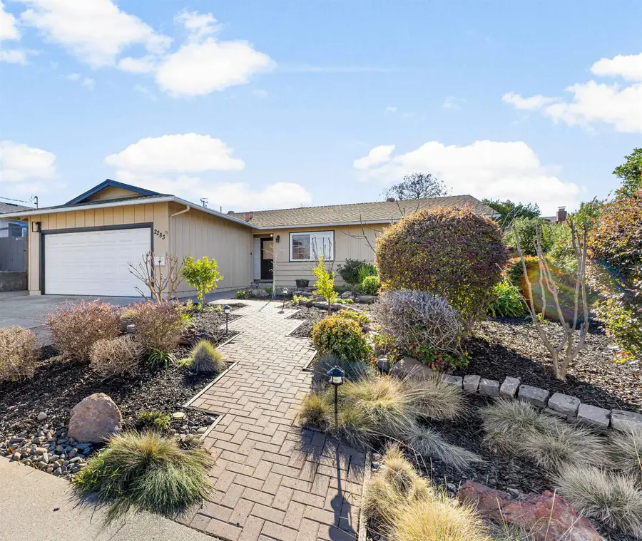 2283 Panoramic Dr, Concord, CA 94520 - Image #2
