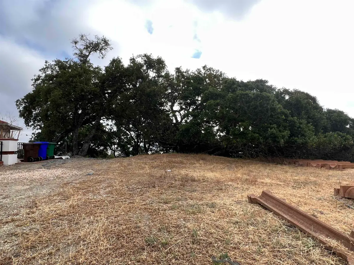 Turquoise Dr, Hercules, CA 94547 - Image #1