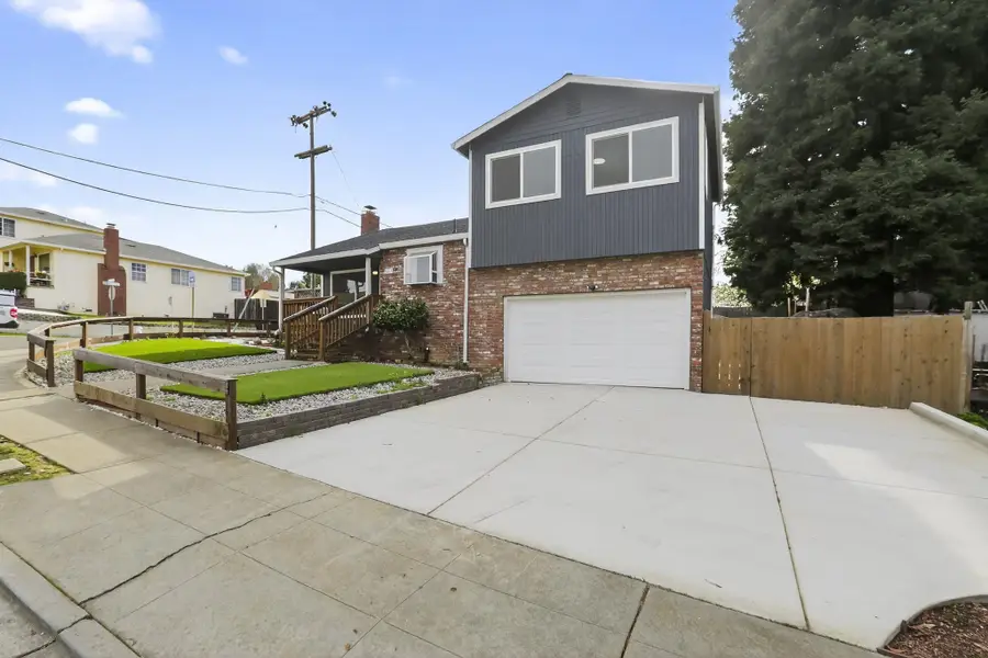 3287 Kelly Street, Hayward, CA 94541 - Image #2