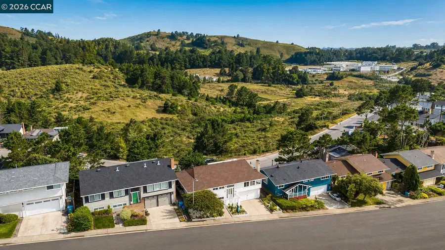 225 Merced Dr, San Bruno, CA 94066 - #2