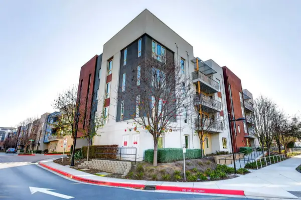 430 Montague Expy #20, Milpitas, CA 95035