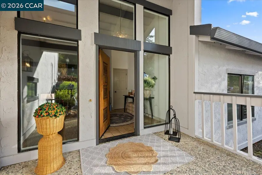 28 Tamarisk, Moraga, CA 94556 - Image #2