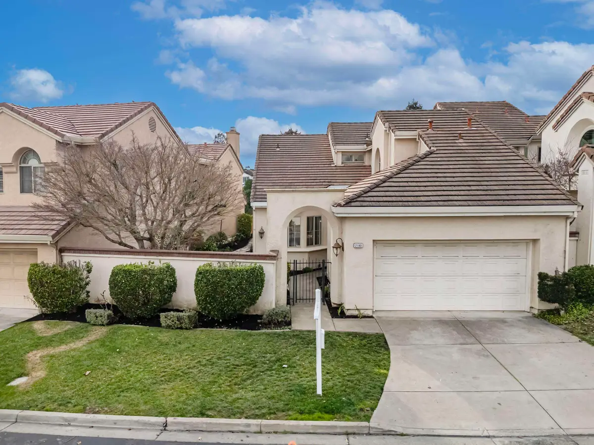 2190 Canyon Lakes Dr, San Ramon, CA 94582 - Image #1