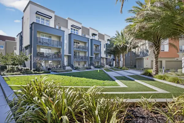 5425 Melissa Ln #221, Dublin, CA 94568