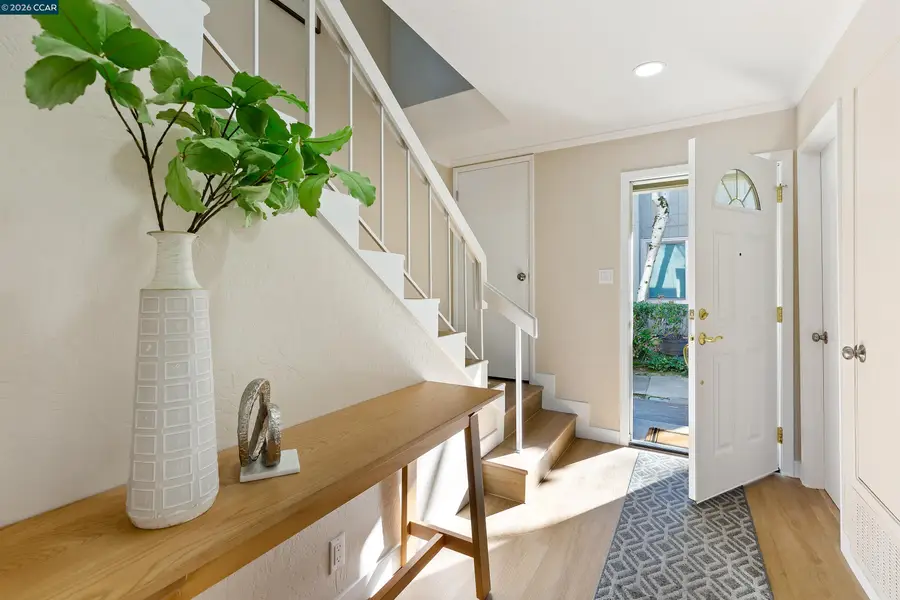 117 Ascot Ct #A, Moraga, CA 94556 - Image #3