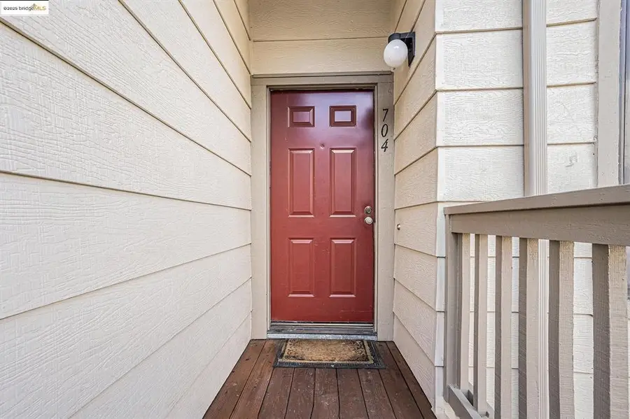 704 Windsor, Hercules, CA 94547 - #3