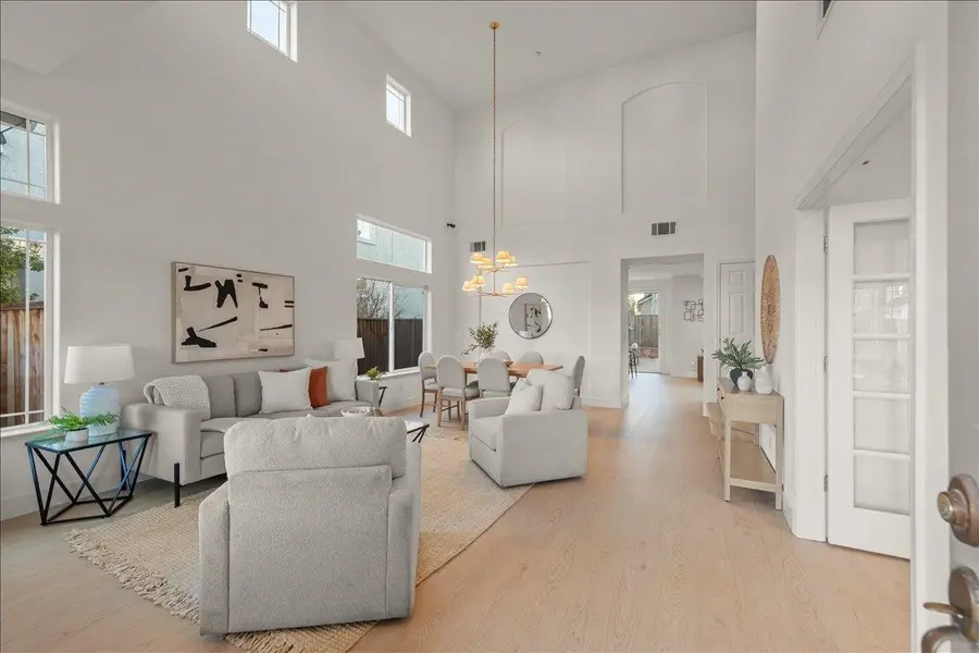 36063 Crystal Springs Dr, Newark, CA 94560 - Image #2