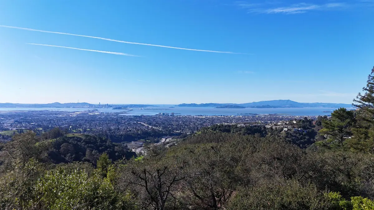 6108 Skyline Blvd, Oakland, CA 94611 - Image #1