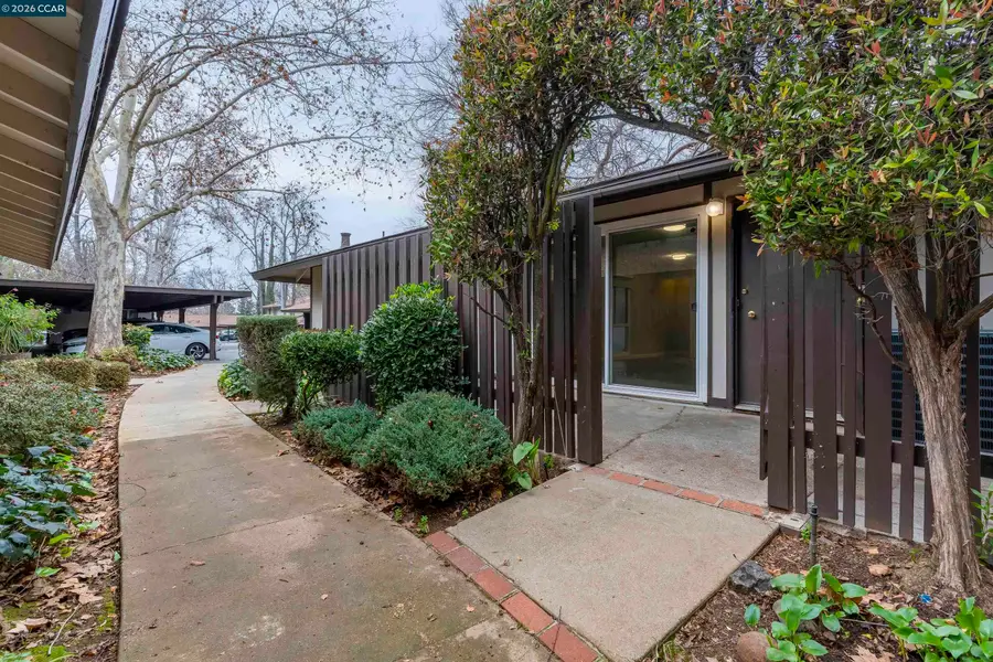 5492 Roundtree Dr #A, Concord, CA 94521 - Image #2