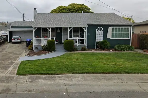 16966 Los Reyes Ave, Ashland, CA 94578