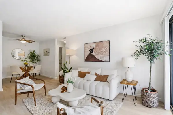 1443 Marchbanks Dr #2, Walnut Creek, CA 94598