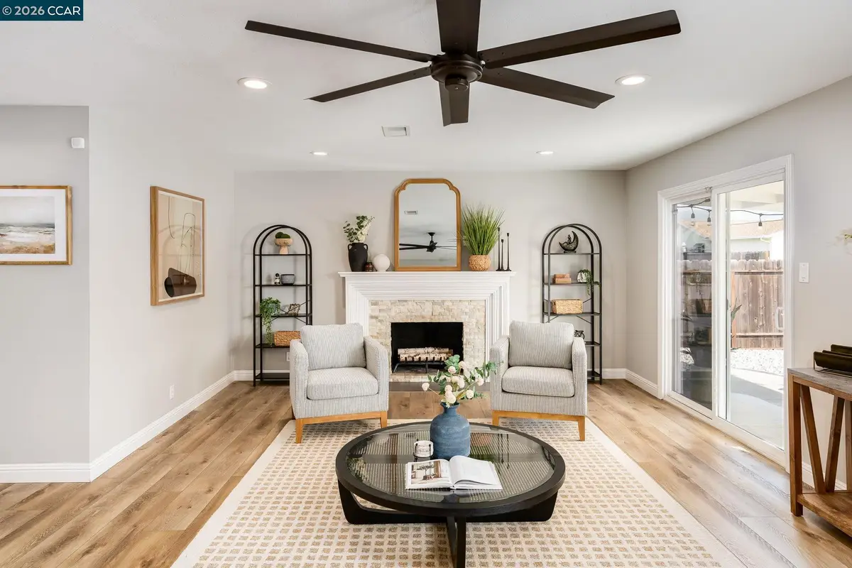 3916 Saint Michael Ct, Concord, CA 94519 - Image #1