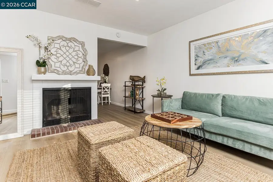 2730 Walnut Blvd, Walnut Creek, CA 94596 - Image #2