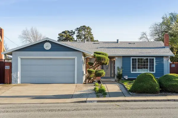 885 Tara Hills Dr, Pinole, CA 94564
