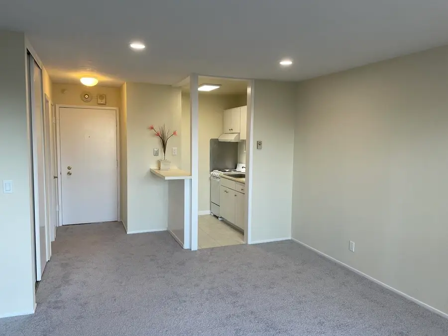 6 Captain Dr #E242, Emeryville, CA 94608 - Image #2