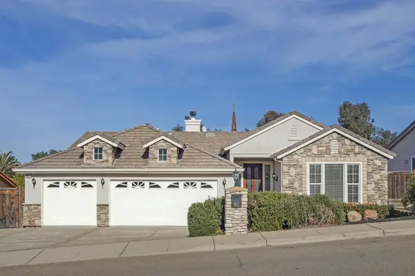 862 E Angela St, Pleasanton, CA 94566