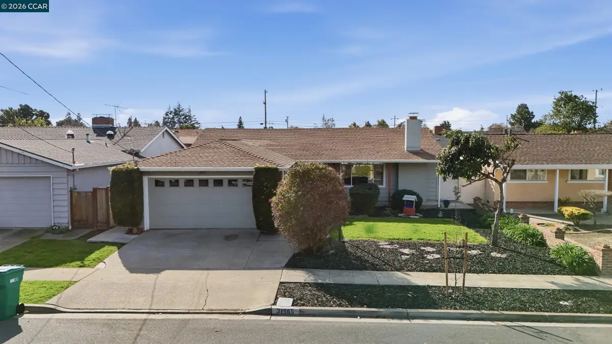 31565 Medinah St, Hayward, CA 94544 - Image #1