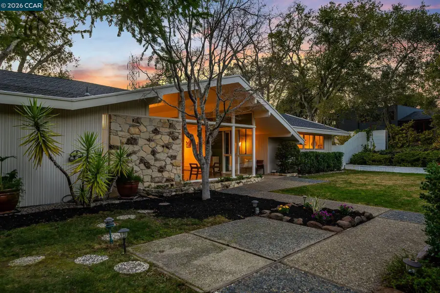 38 Vista Del Mar, Orinda, CA 94563 - Image #2